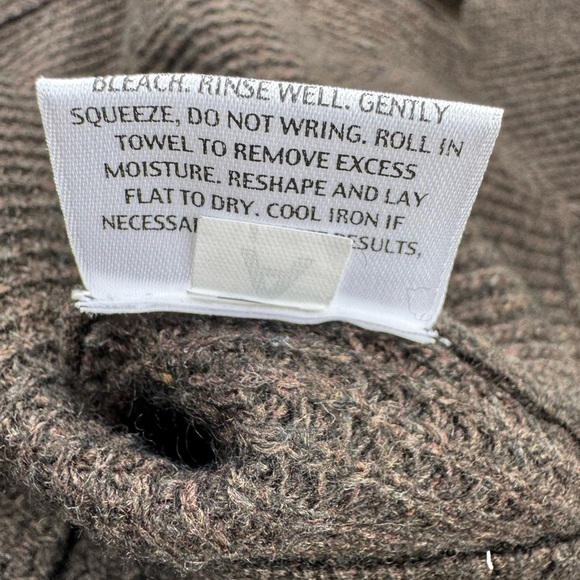 Eileen Fisher Women’s Cardigan Sweater Size Medium Brown Cashmere Wool - Picture 3 of 9